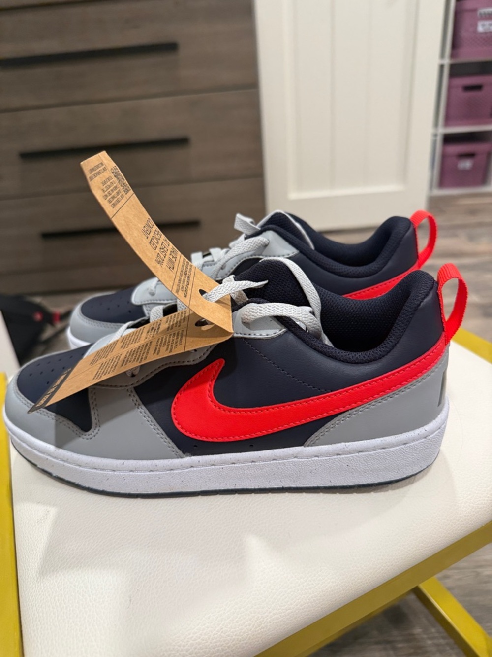 Nike Kids Low-Top Sneakers in Navy, Gray & Red